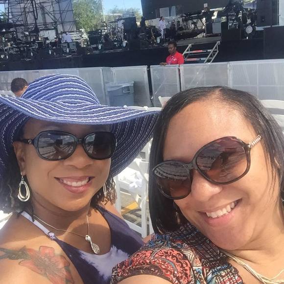 Meet your Posher, Frances - Picture 1 of 1